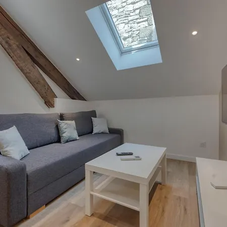 #hg L'amiral Apartament *