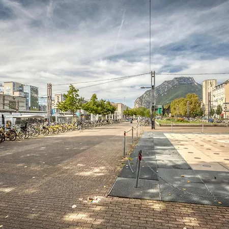 #hg L'amiral * Grenoble